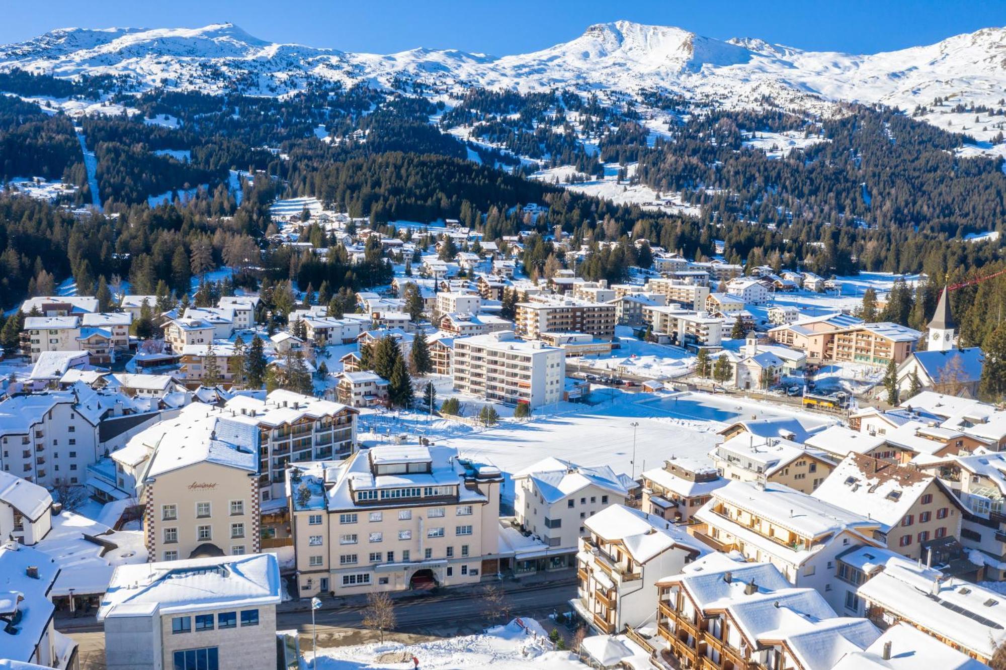 Hotel Lenzerhorn Ленцерхайде Экстерьер фото